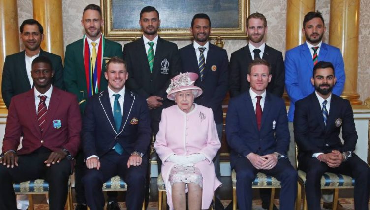 2019 Cricket World Cup captains and The Queen PA