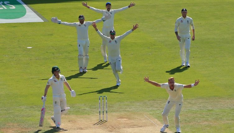 Stuart.Broad_.Appeal.Cricket.2.PA_
