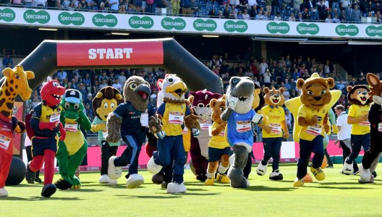 T20 Finals Day Mascot Race runners and riders