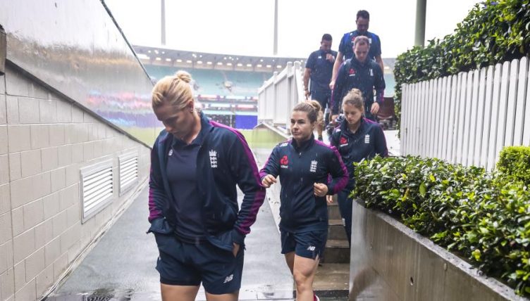 England woe T20 World Cup rain