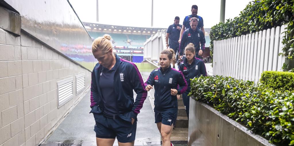 England woe T20 World Cup rain