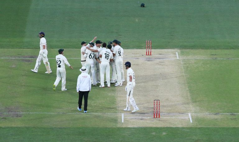 Australia celebrate a wicket