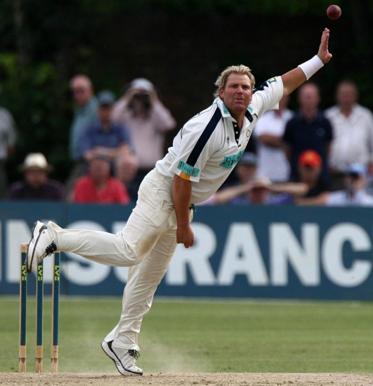 Hampshire captain Warne bowls during the Liverpool Victoria County Championship Division One match at Chester Road North Ground, Kidderminster in September 2007