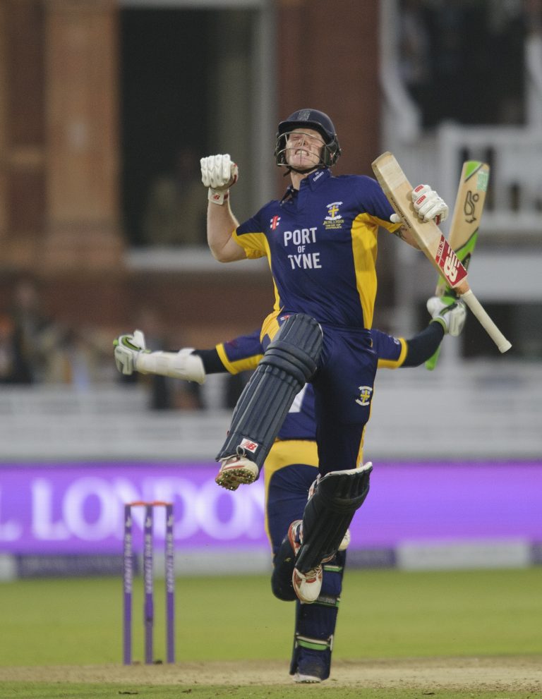 Cricket – Royal London One Day Cup – Warwickshire v Durham – Lord's