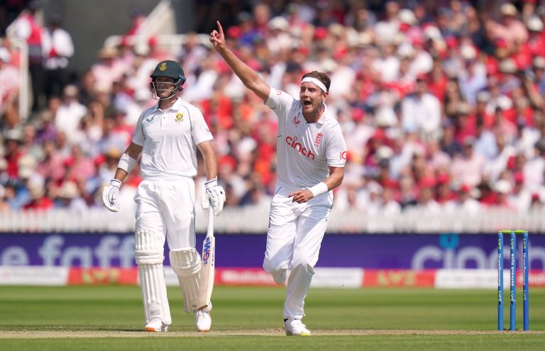 England will want to reduce South Africa's total on the morning of day three