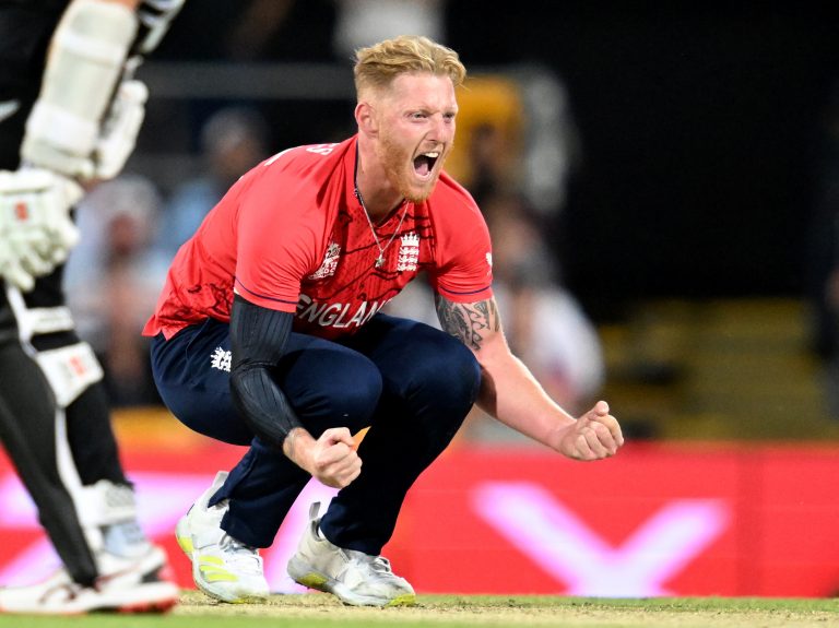 Ben Stokes celebrates the wicket of New Zealand's Kane Williamson 