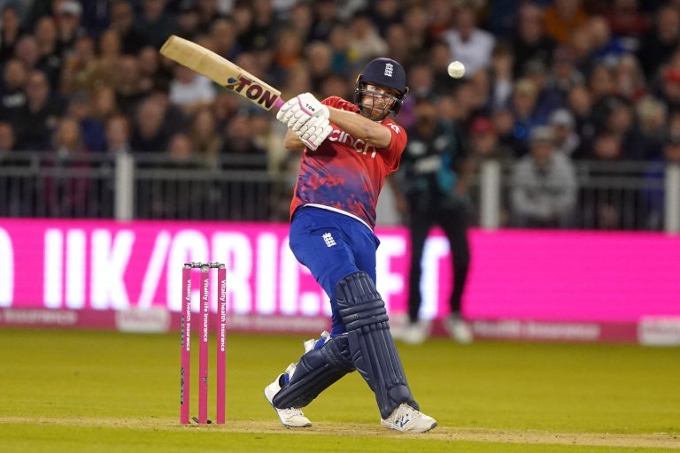 Brydon Carse targets red-ball cricket with England after impressing in T20 win