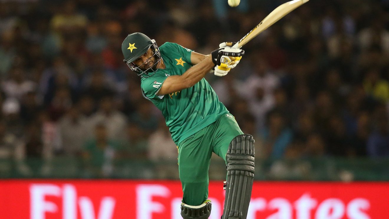 Shahid Afridi bats for Pakistan