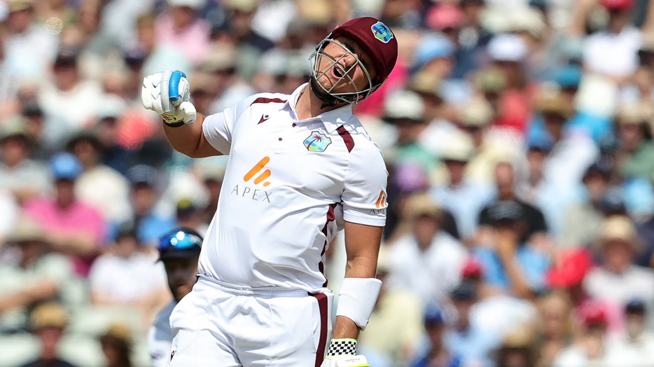 Josh Da Silva batting in Test cricket
