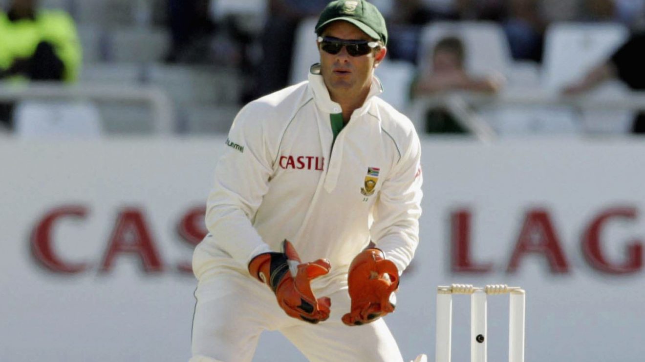 Mark Boucher keeps wicket in cricket