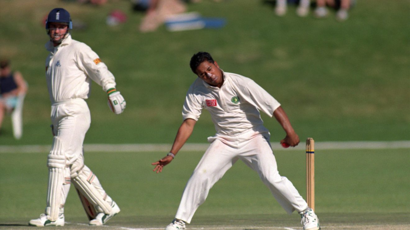 Paul Adams bowls in Test cricket