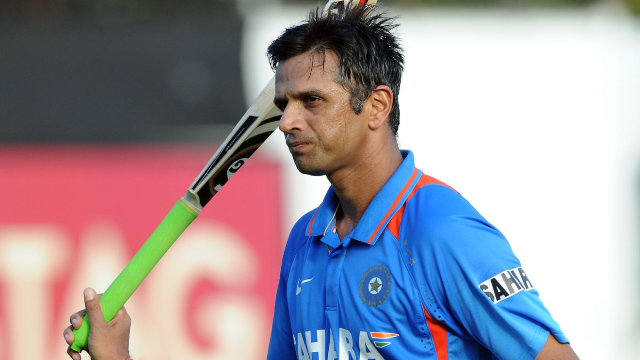 Rahul Dravid bats in cricket for India
