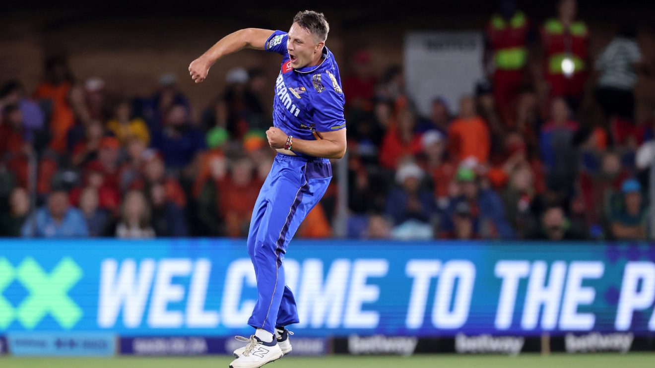 Delano Potgieter is a bowler in the SA20
