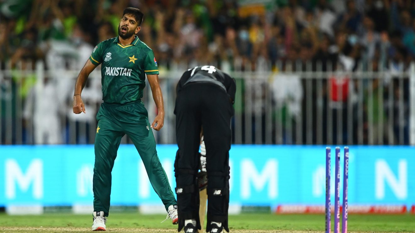 Haris Rauf bowls