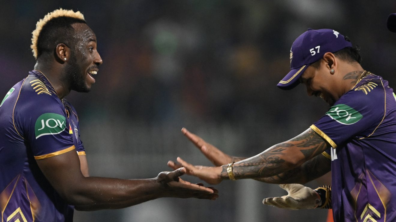 Sunil Narine celebrates