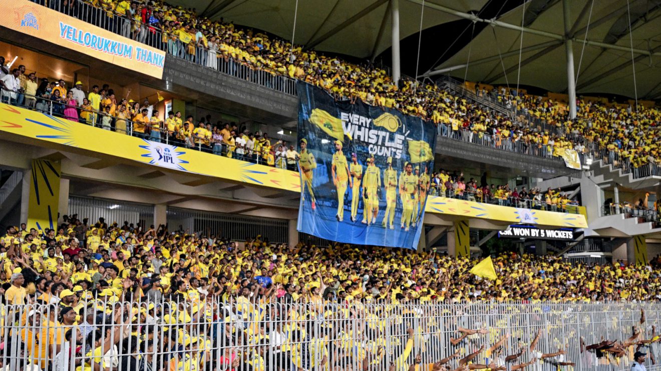 MA Chidambaram Stadium fans