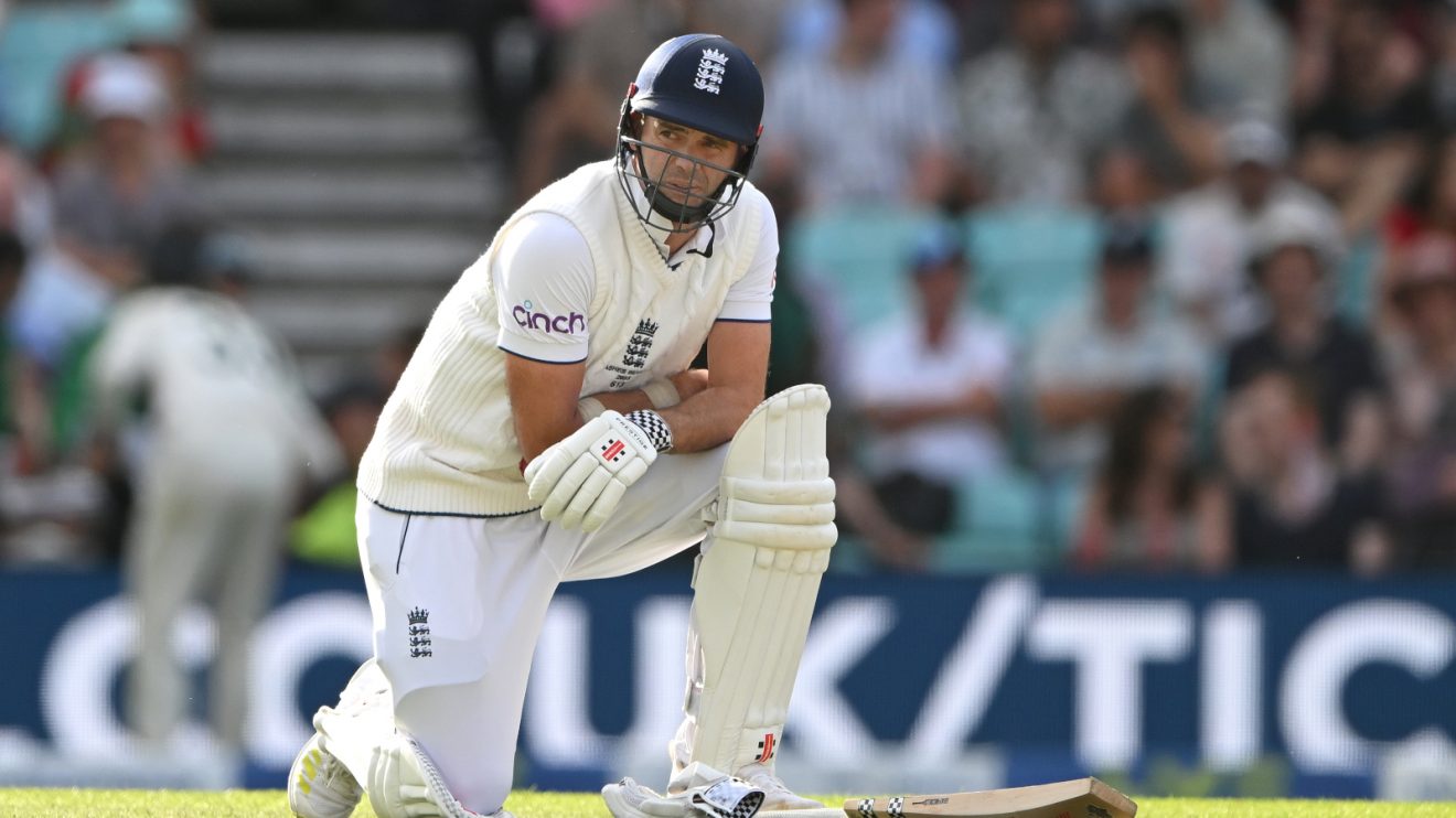 James Anderson bats