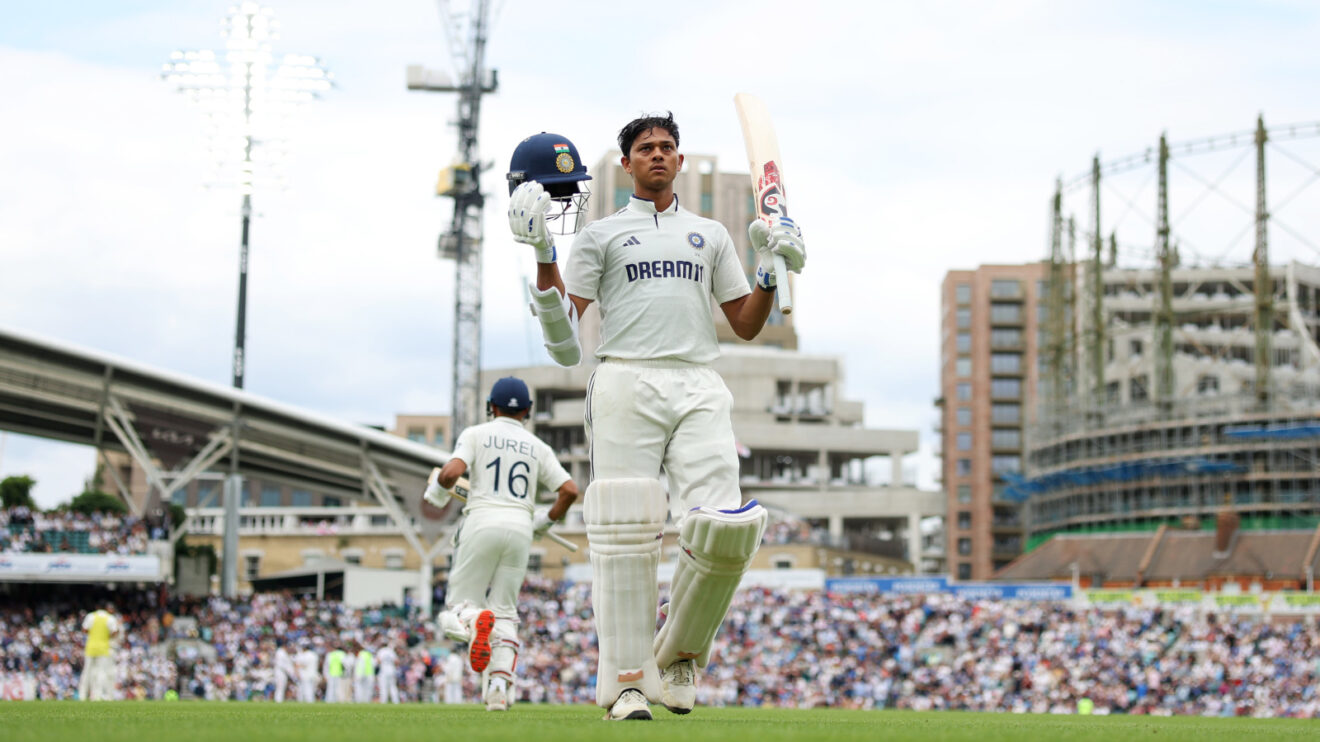Yashasvi Jaiswal celebrates