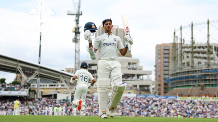 Yashasvi Jaiswal celebrates