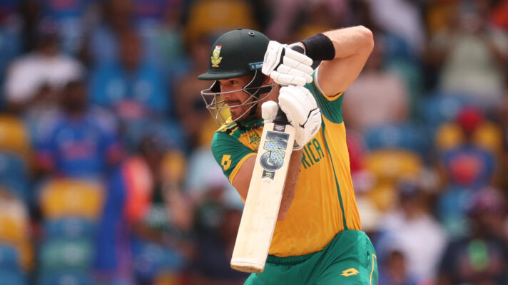 Aiden Markram bats