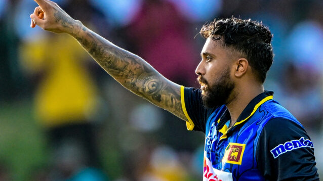 Kusal Mendis gestures