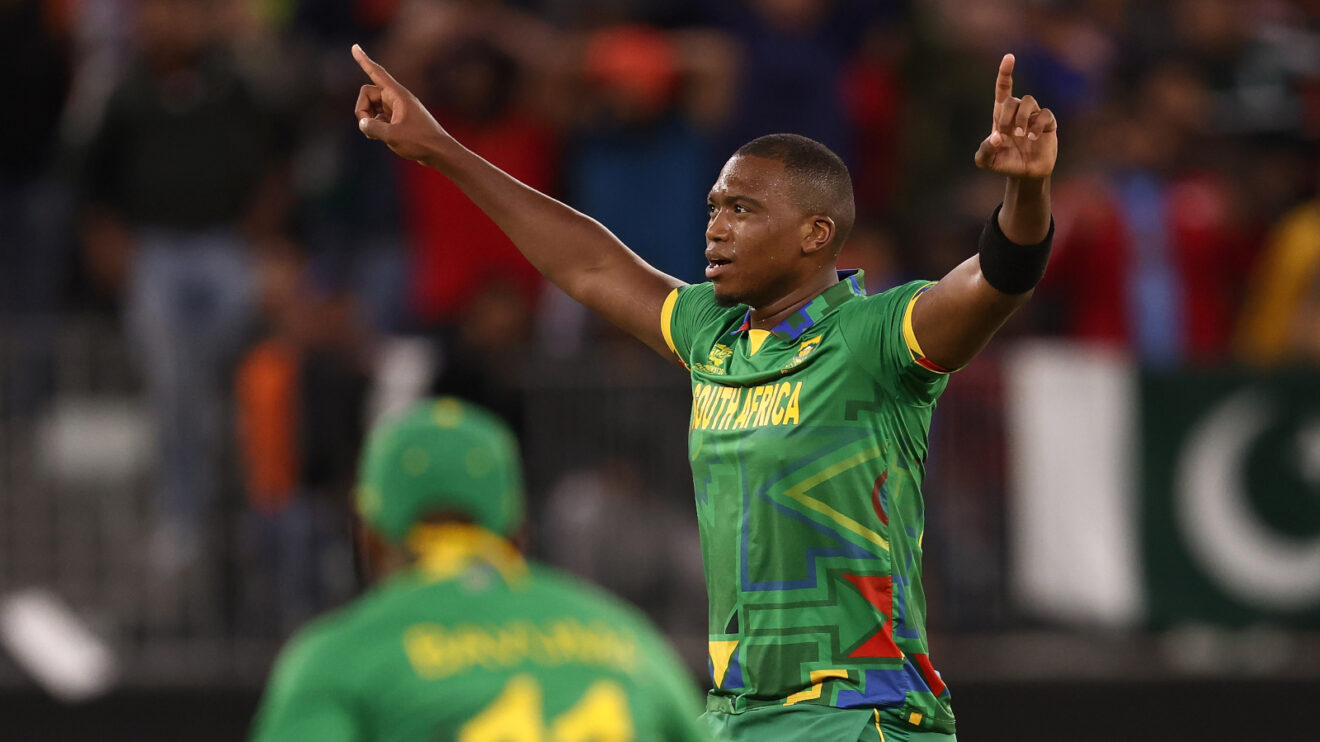 Lungi Ngidi celebrates