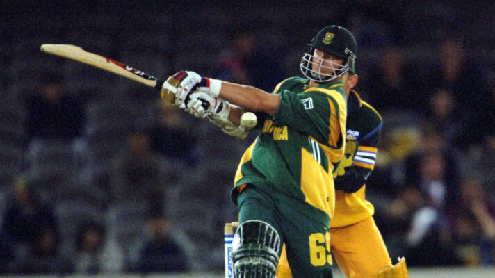 Lance Klusener hits