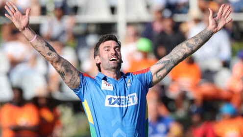 Reece Topley celebrates