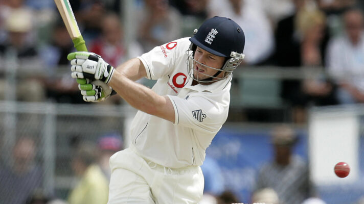 Ed Joyce hits