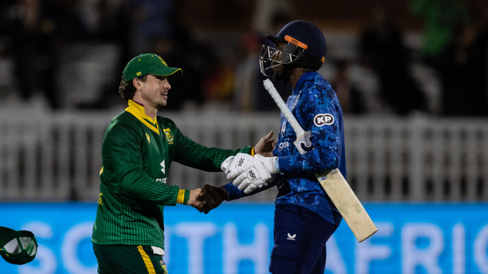Matthew Breetzke shakes hands
