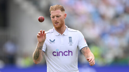 Ben Stokes throws ball