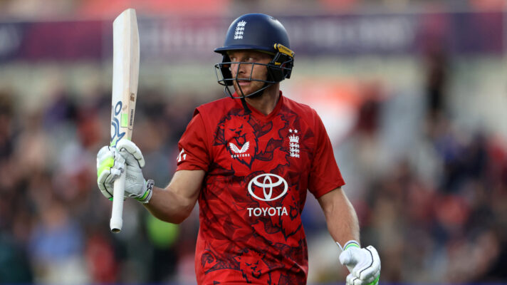Jos Buttler celeebrates